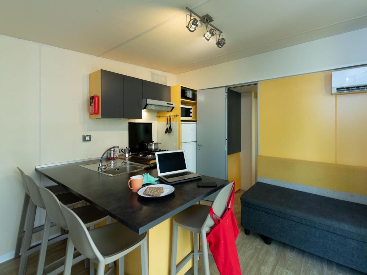 Holiday Home Garda Suite Trendy By Interhome Риволтела Екстериор снимка