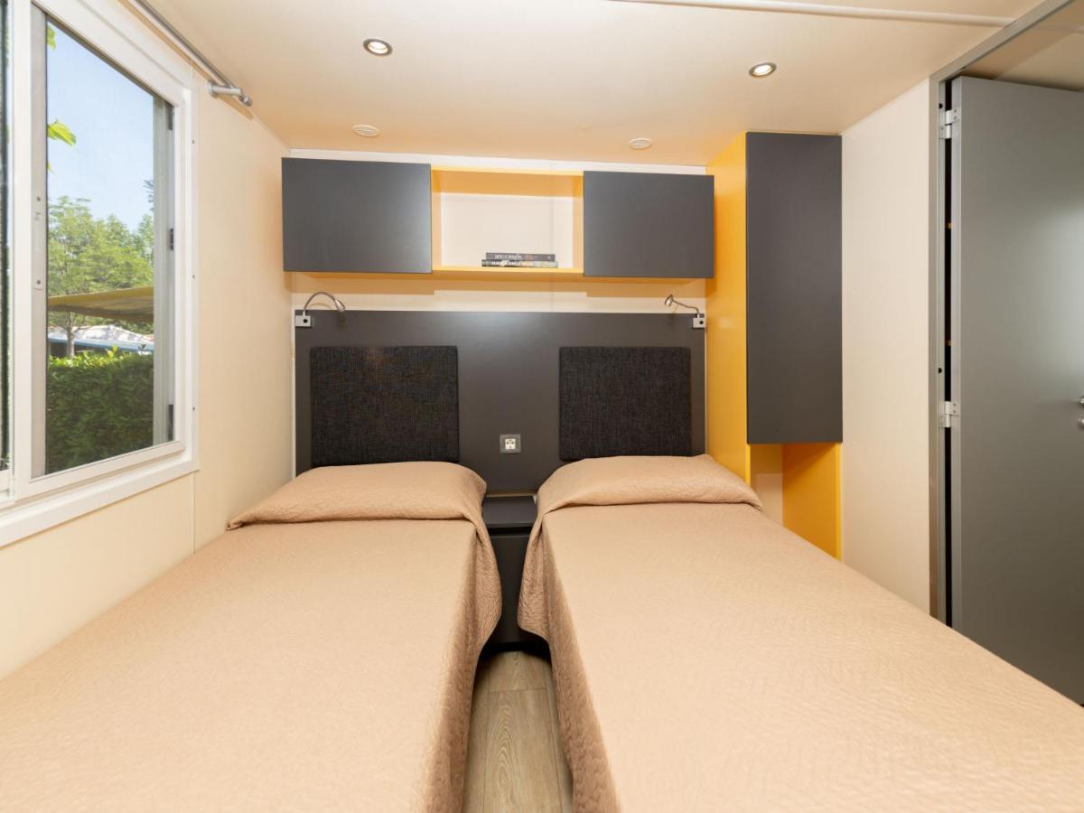 Holiday Home Garda Suite Trendy By Interhome Риволтела Екстериор снимка